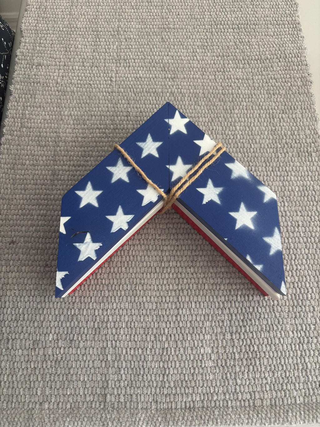 Patriotic Wooden Wall Arrows – Set of 3 — product photo 2