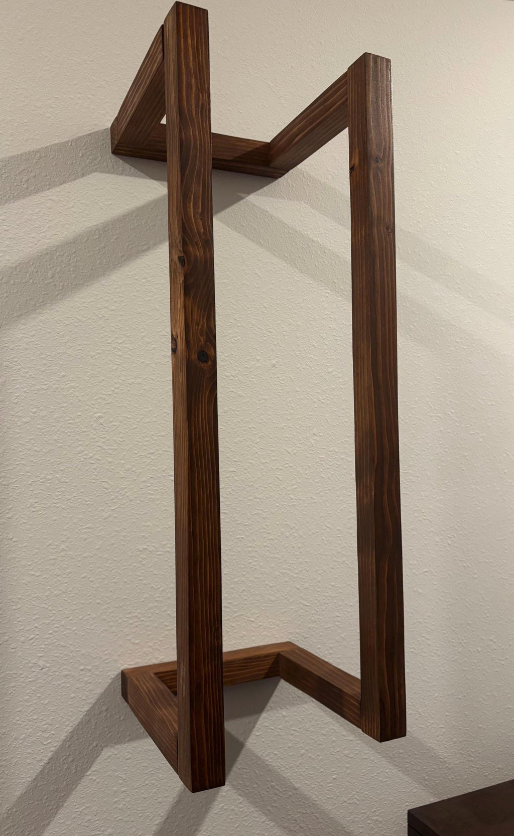 Wooden Wall-Mounted Blanket Rack – 30 Inch — product photo 2